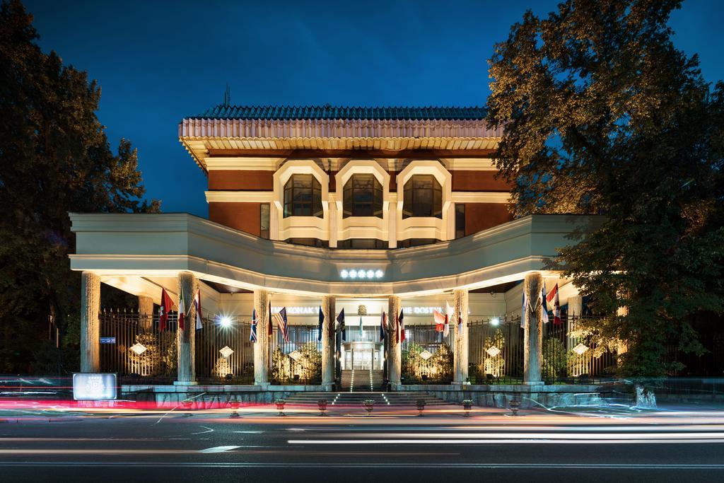 The Dostyk Hotel Almaty Exterior photo